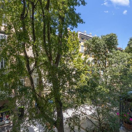 La Via Di Nandi Apartment Trieste Bagian luar foto